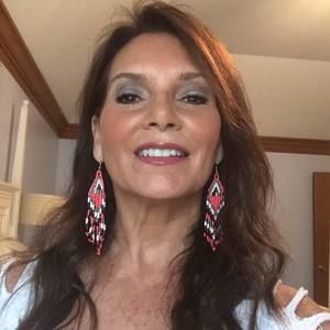 Meet your Posher, Diane